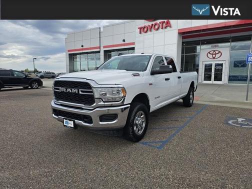 2022 RAM 2500 Tradesman Crew Cab 4x4 8' Box