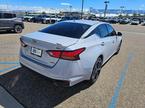 Gray Sky Pearl 2023 Nissan Altima SR Intelligent AWD