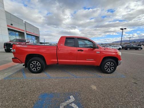 2016 Toyota Tundra SR5