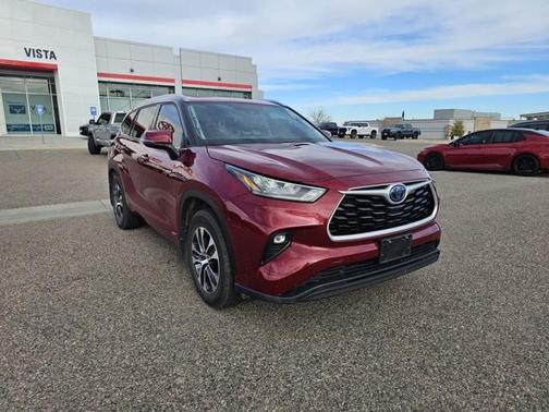 2020 Toyota Highlander Hybrid XLE