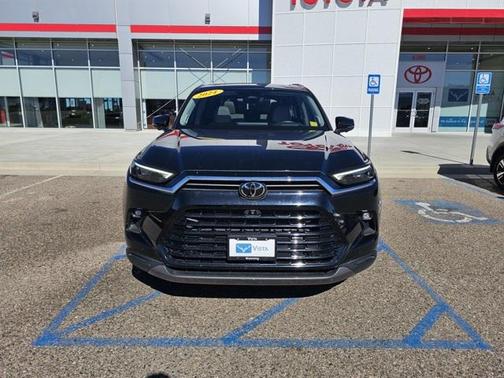 2024 Toyota Grand Highlander Platinum