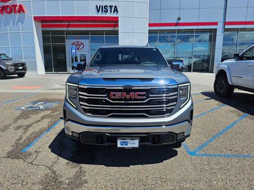 Sterling Metallic 2024 GMC Sierra 1500 SLT