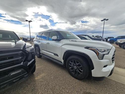 2024 Toyota Sequoia Platinum