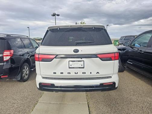 2024 Toyota Sequoia Platinum