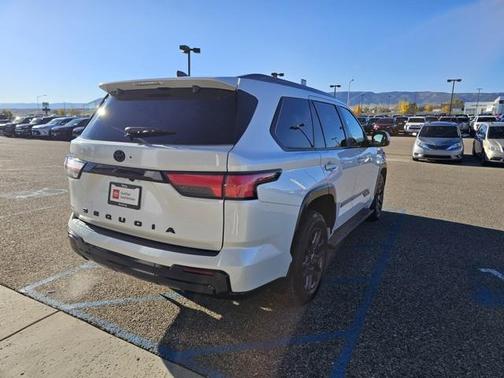 2024 Toyota Sequoia Platinum