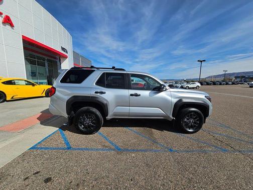 2026 Toyota 4Runner SR5