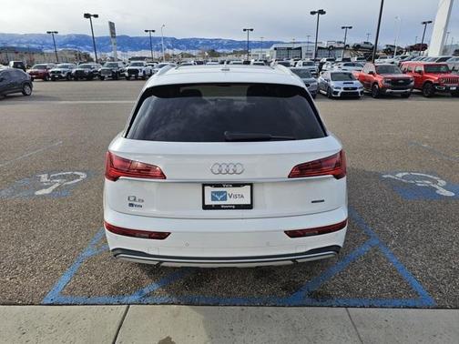 2021 Audi Q5 45 Premium Plus