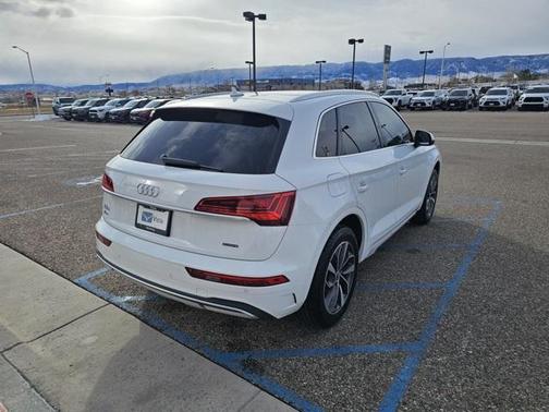 2021 Audi Q5 45 Premium Plus