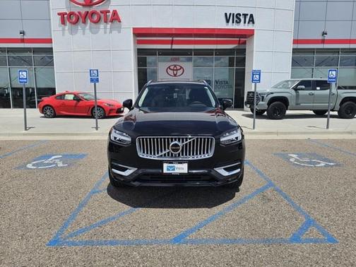 2024 Volvo XC90 B5 Plus Bright Theme