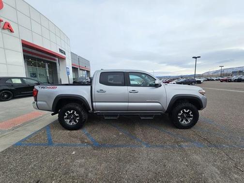 2018 Toyota Tacoma V6