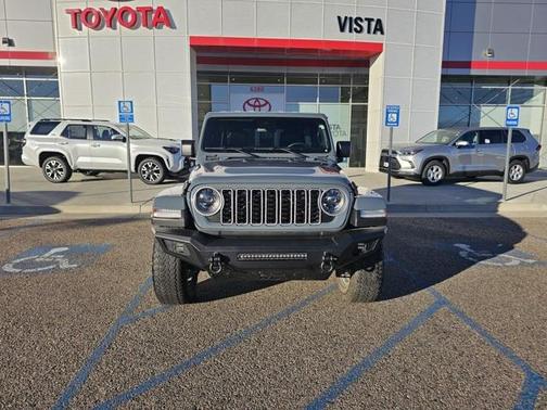 2024 Jeep Wrangler 4-Door Sahara 4x4