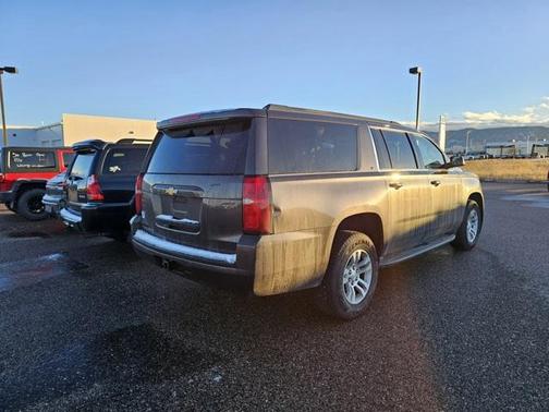 2018 Chevrolet Suburban LT