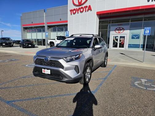 2024 Toyota RAV4 Hybrid XLE