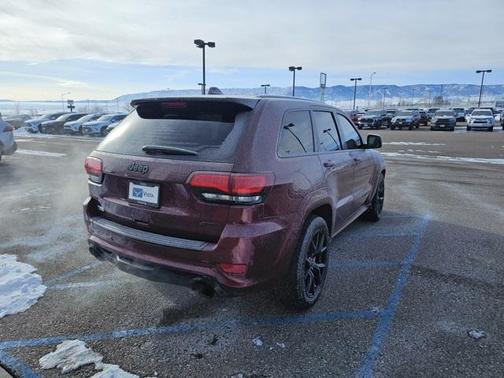 2016 Jeep Grand Cherokee SRT