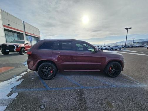 2016 Jeep Grand Cherokee SRT