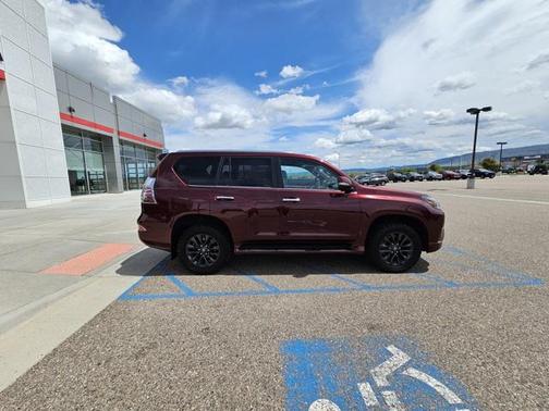 2022 Lexus GX 460 Premium