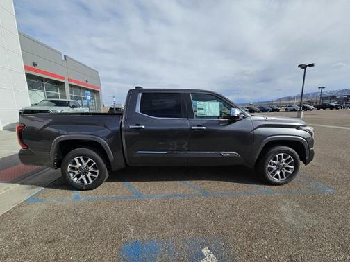 2025 Toyota Tundra Hybrid 1794 Edition
