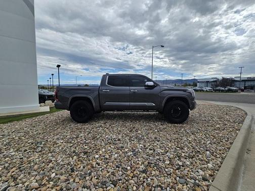 2025 Toyota Tundra Hybrid 1794 Edition