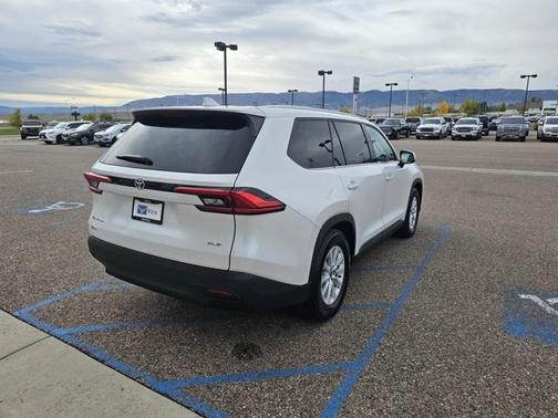 2024 Toyota Grand Highlander Hybrid XLE