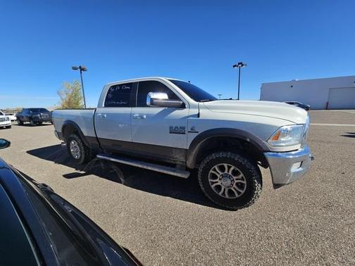 2018 RAM 2500 Laramie Crew Cab 4x4 6'4' Box