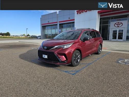 2024 Toyota Sienna XSE 7 Passenger