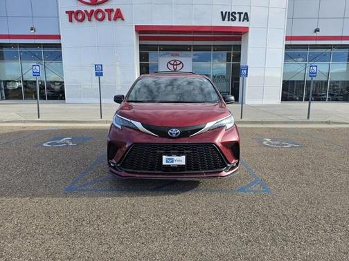2024 Toyota Sienna XSE 7 Passenger