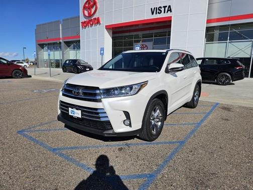 2018 Toyota Highlander Limited Platinum