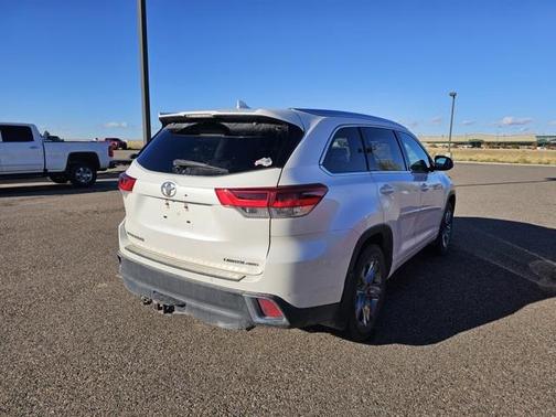 2018 Toyota Highlander Limited Platinum