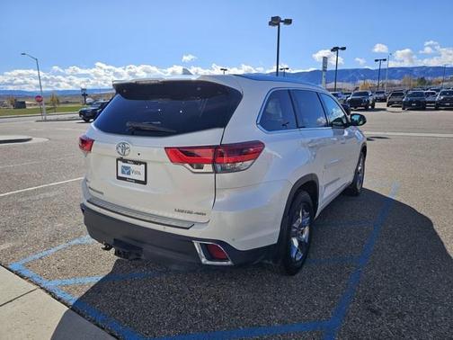2018 Toyota Highlander Limited Platinum