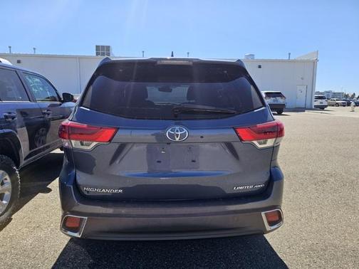 2018 Toyota Highlander Limited
