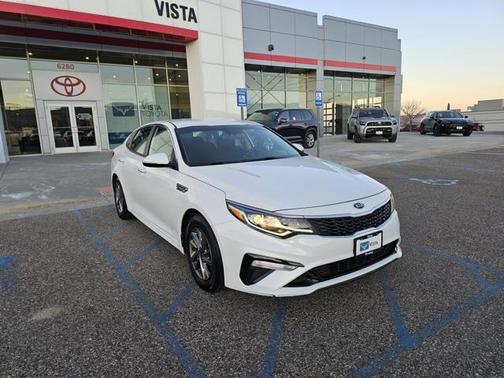 2019 Kia Optima LX