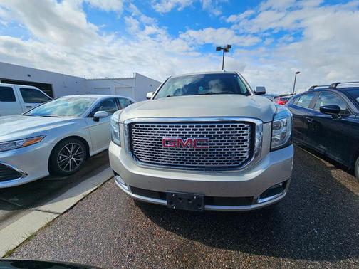 Sparkling Silver Metallic 2016 GMC Yukon XL Denali