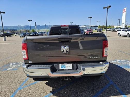 2021 RAM 3500 Tradesman Crew Cab 4x4 8' Box