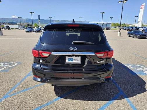 2018 INFINITI QX60 Base
