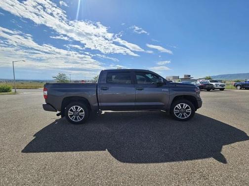 2018 Toyota Tundra Platinum
