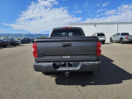 2018 Toyota Tundra Platinum