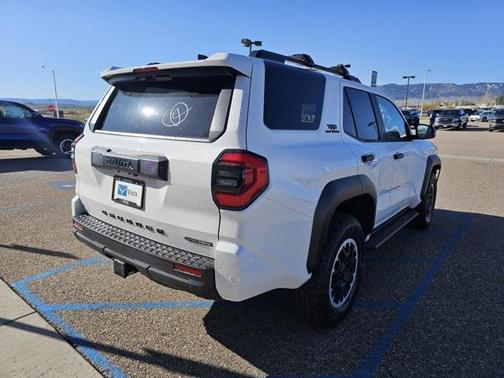 2025 Toyota 4Runner TRD Off Road