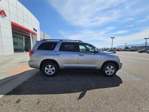 2012 Toyota Sequoia SR5