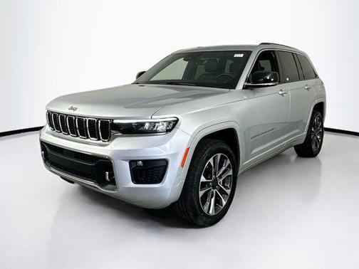 2022 Jeep Grand Cherokee Overland