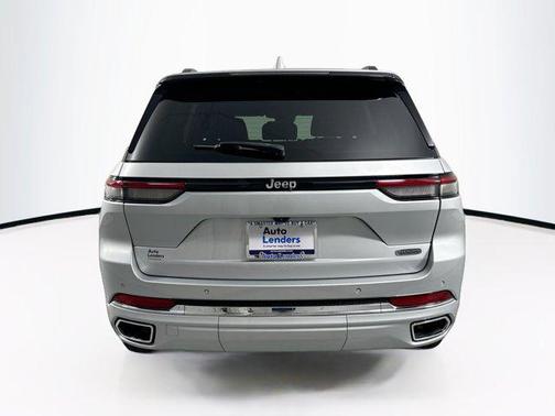 2022 Jeep Grand Cherokee Overland