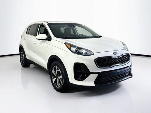 Clear White 2020 Kia Sportage LX