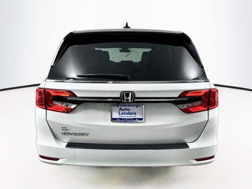 Platinum White Pearl 2023 Honda Odyssey EX-L