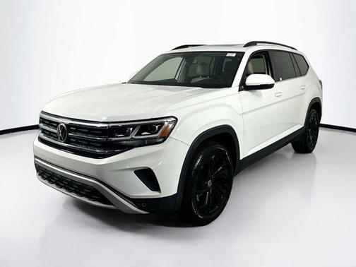 2022 Volkswagen Atlas 3.6L SE w/Technology