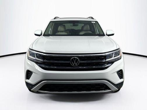 2022 Volkswagen Atlas 3.6L SE w/Technology