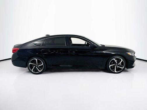Crystal Black Pearl 2022 Honda Accord Sport SE 1.5T