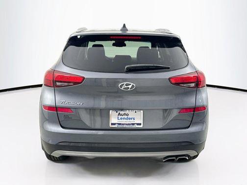2019 Hyundai TUCSON SE