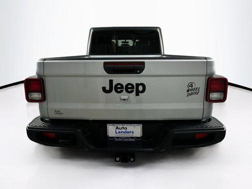2022 Jeep Gladiator Willys 4x4