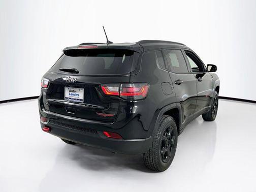 2023 Jeep Compass Trailhawk