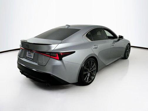 2022 Lexus IS 350 Base