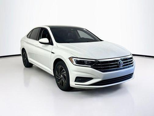 Pure White 2019 Volkswagen Jetta 1.4T SEL Premium